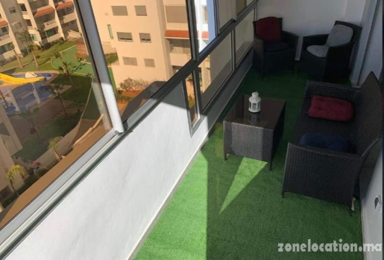 Bel appartement a louer La Siesta de 91m² Au 3eme etage. 